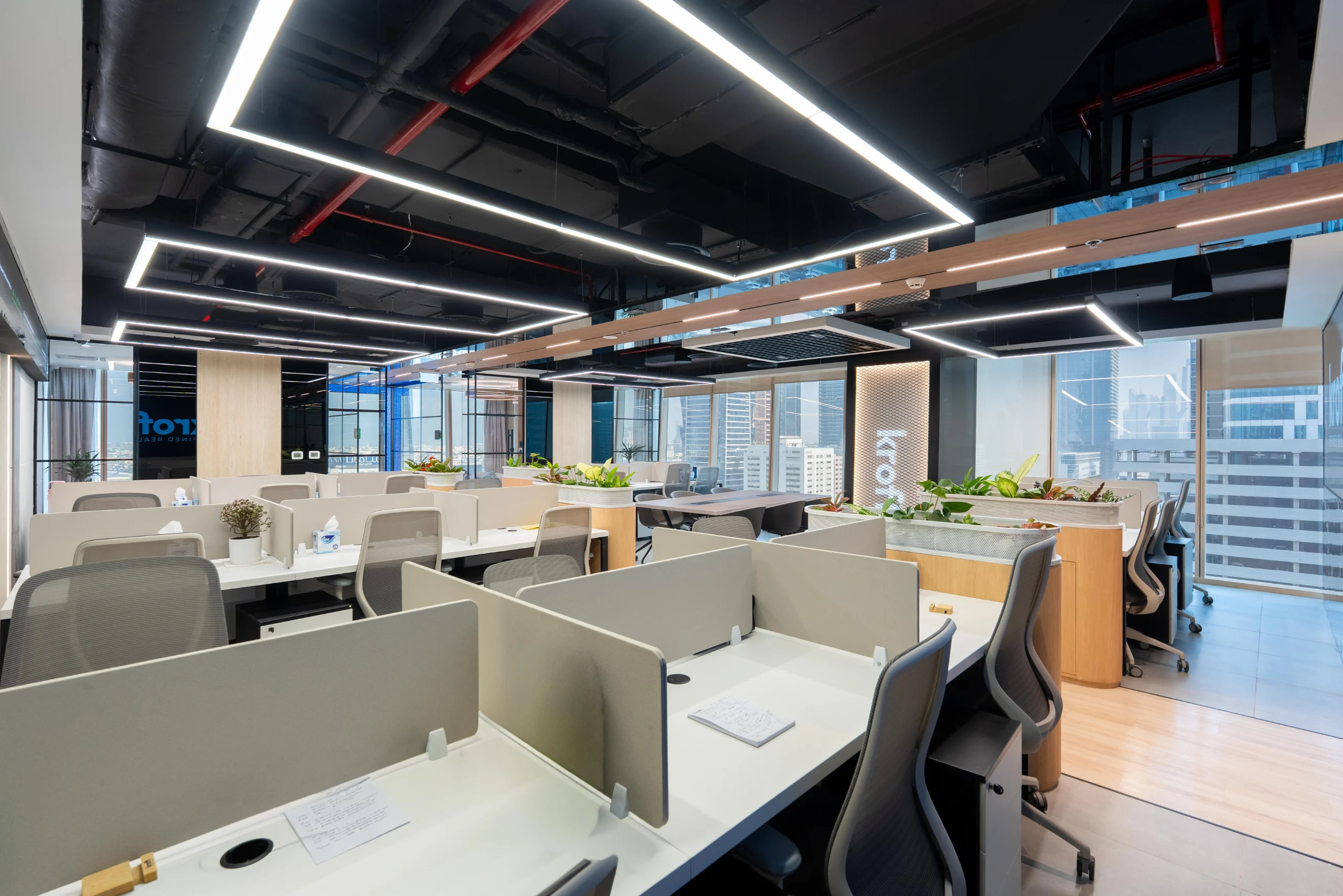 Open Plan — Wide